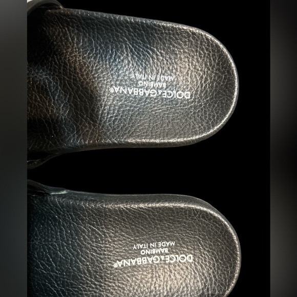 Dolce & Gabbana kids logo Slides sandal pool slides. - Picture 3 of 10